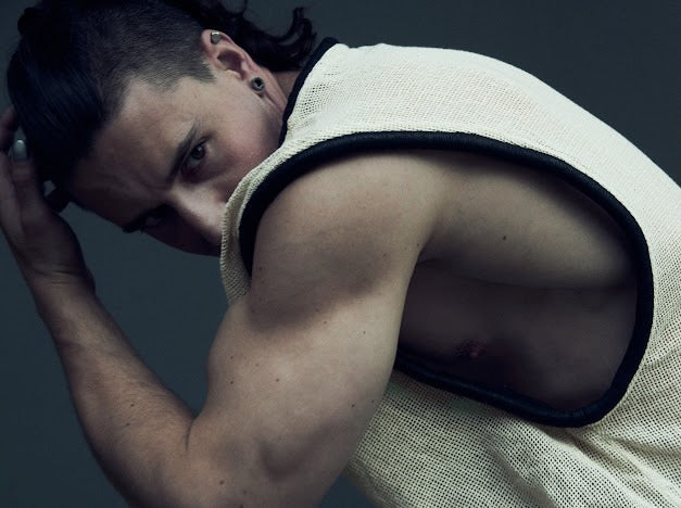 SYZMIC MESH TANK TOP 212 in white/ecru, side view showing black tubular piping at the armhole.