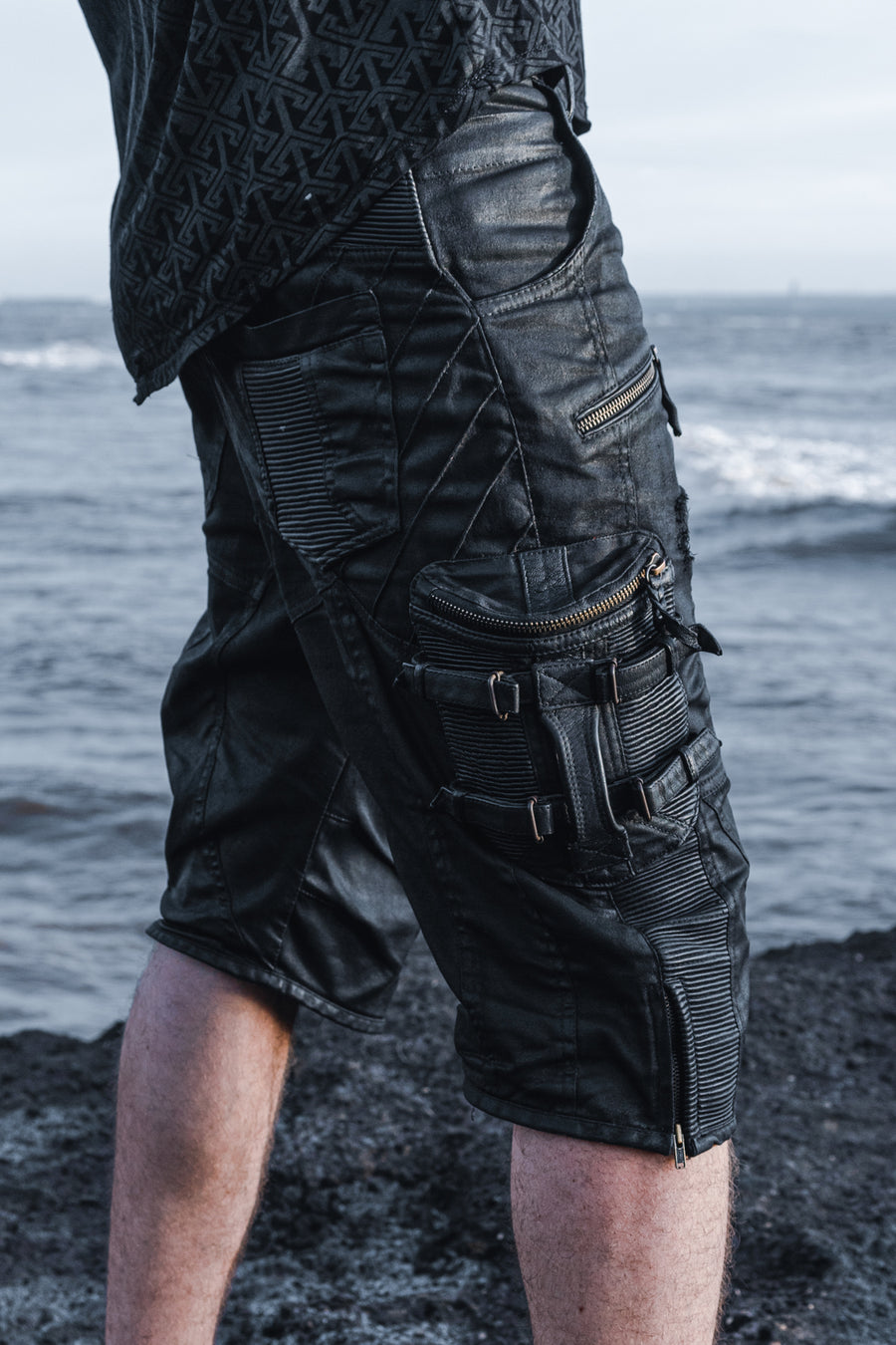 mens waxed textured tactical 3 4 shorts multi utility pockets