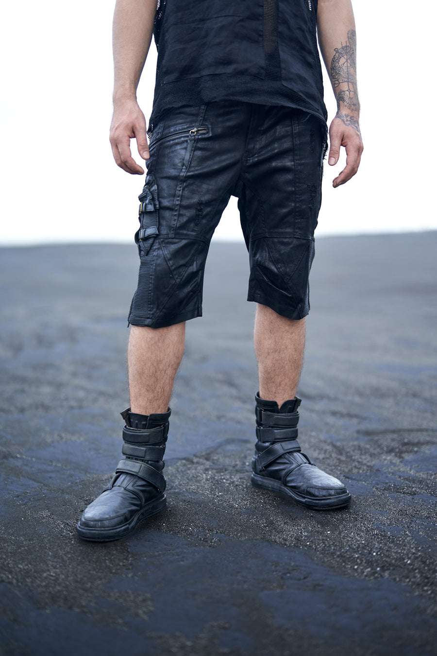 Men-Apparel-Bottoms-Track-Utility-3-4-Pants-Leather-Boots
