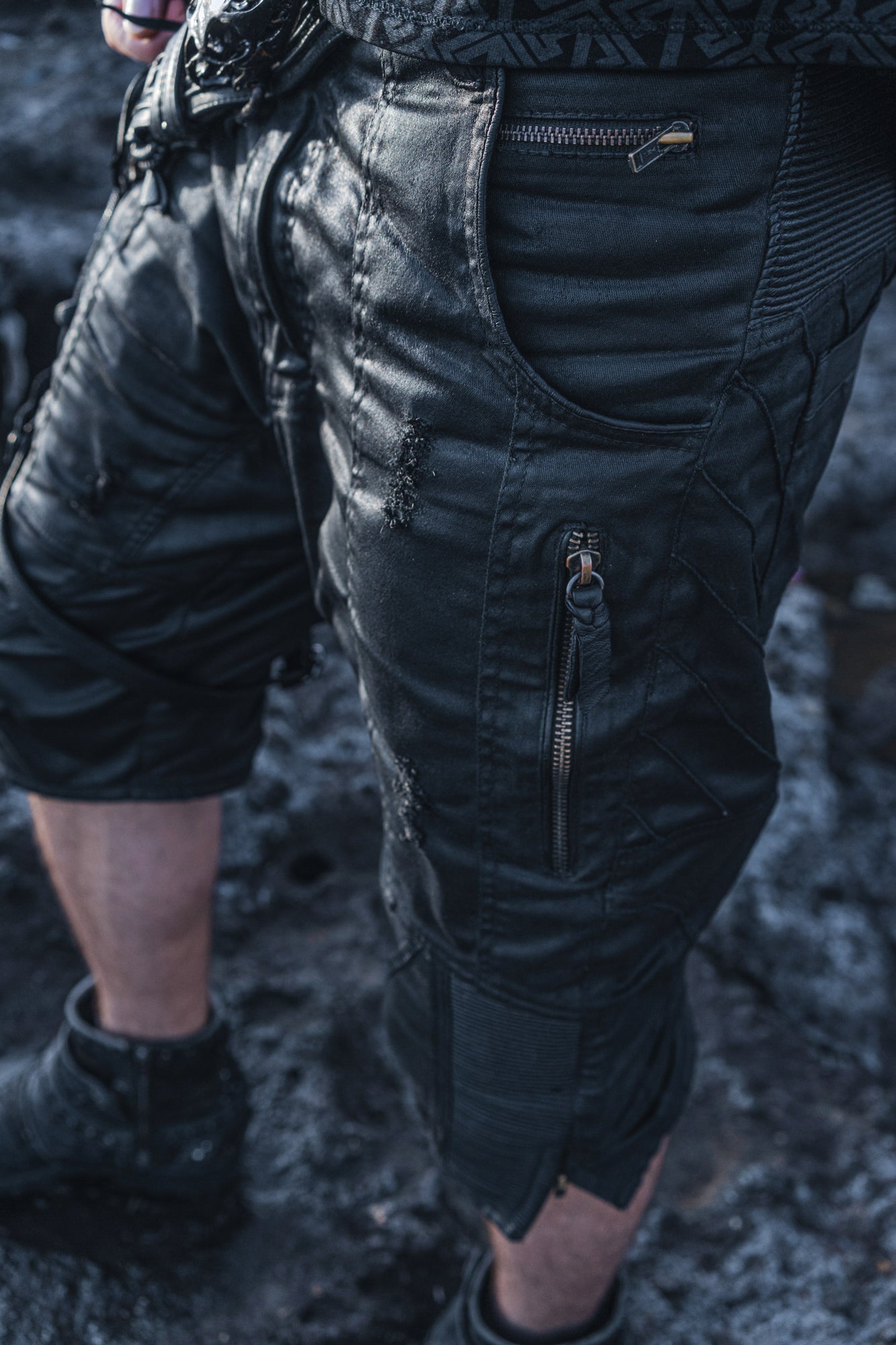 mens waxed textured tactical 3 4 shorts multi utility pockets