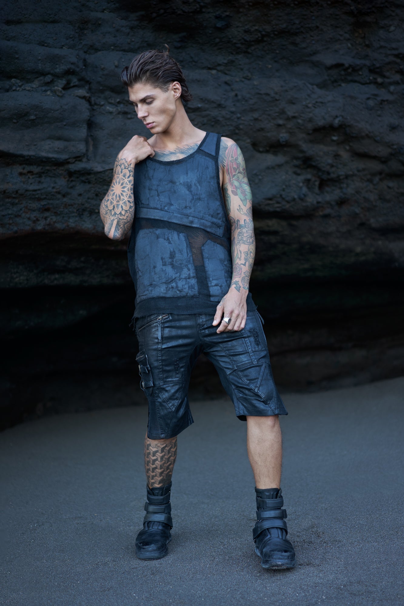 mens avant garde street clothing tank top sleeveless cargo 3 4 shorts leather boots